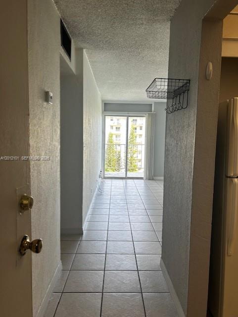 YOLANDA VILLAS CONDO - Residential Lease