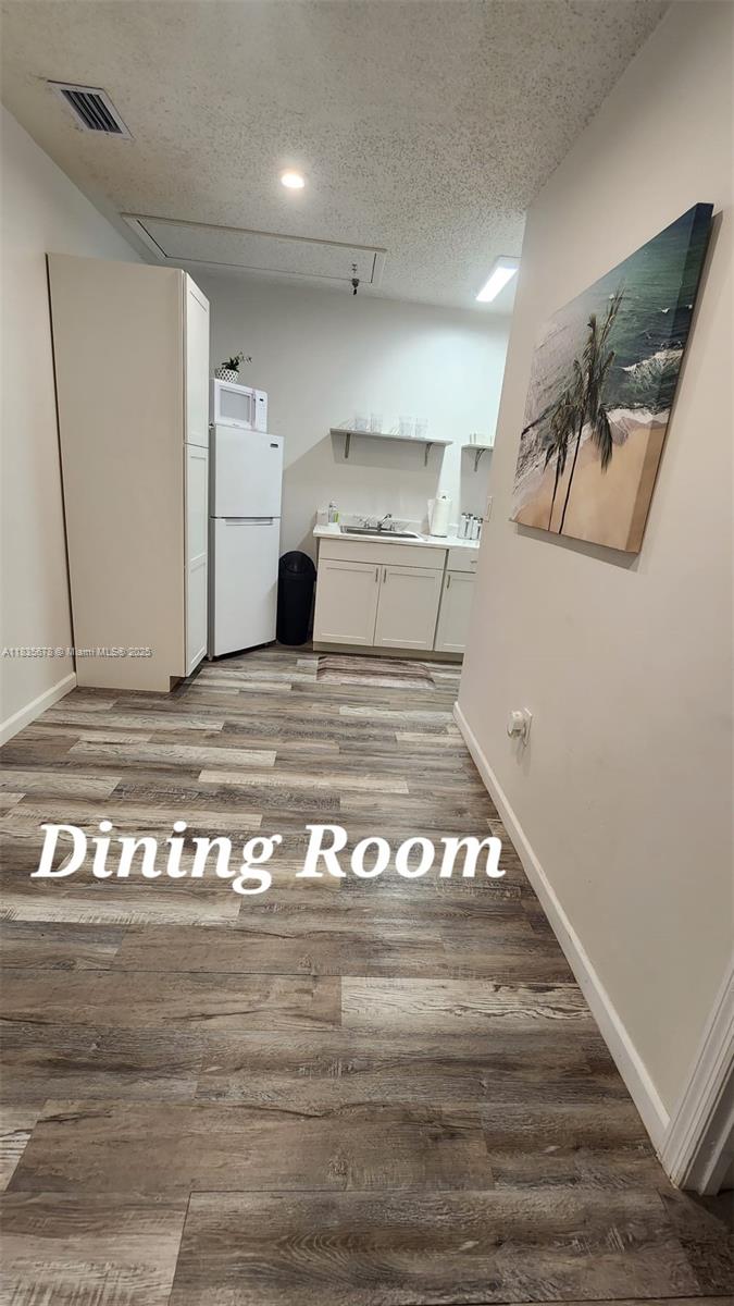 PORT ST LUCIE SECTION 12 - Residential Lease