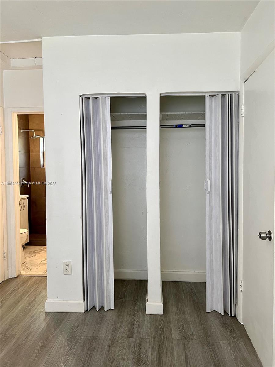 LAWRENCE ESTATES LAND COS - Residential Lease