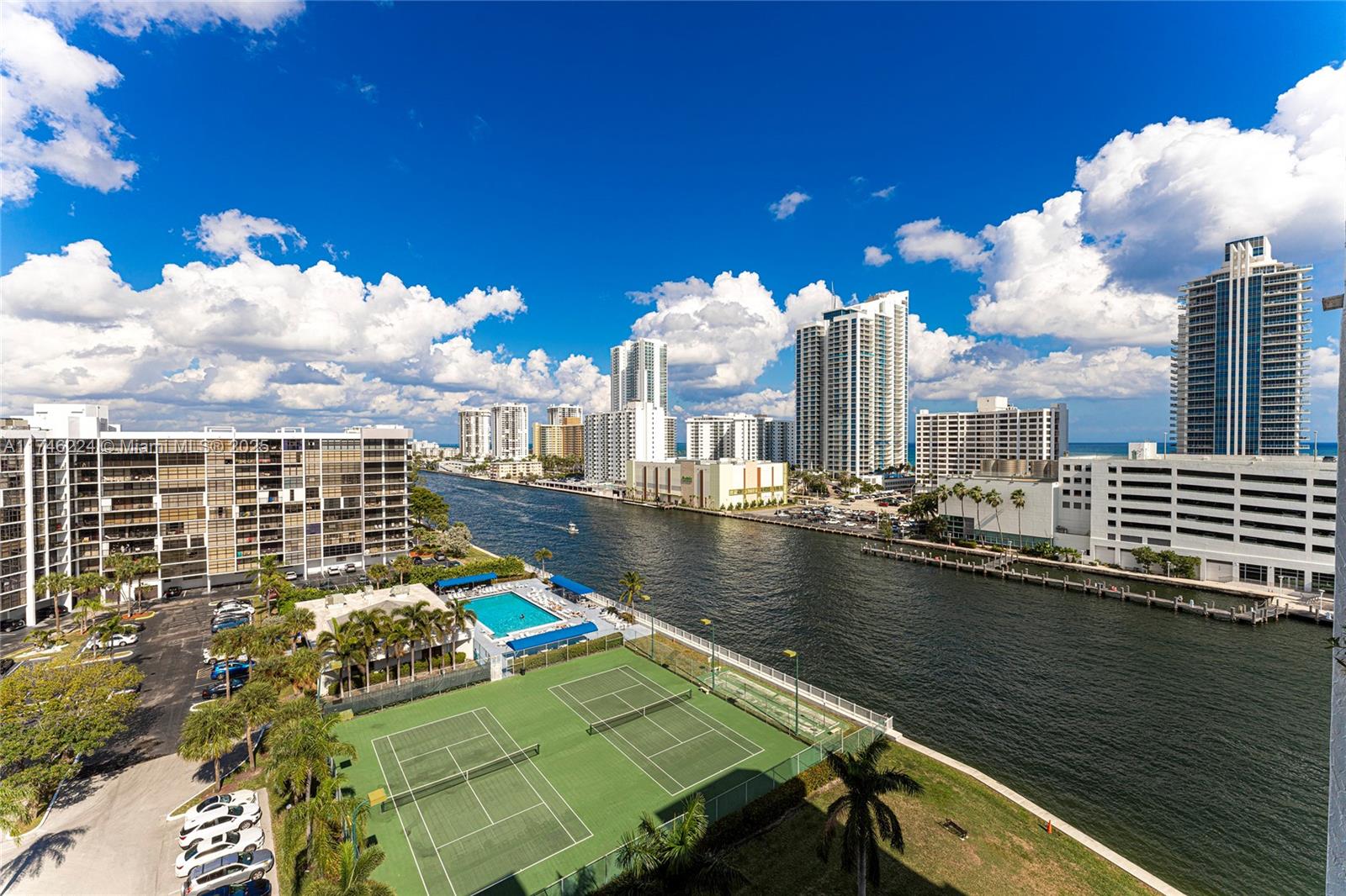 Rental Property at 400 Leslie Dr 1117, Hallandale Beach, Broward County, Florida - Bedrooms: 1 
Bathrooms: 2  - $2,100 MO.