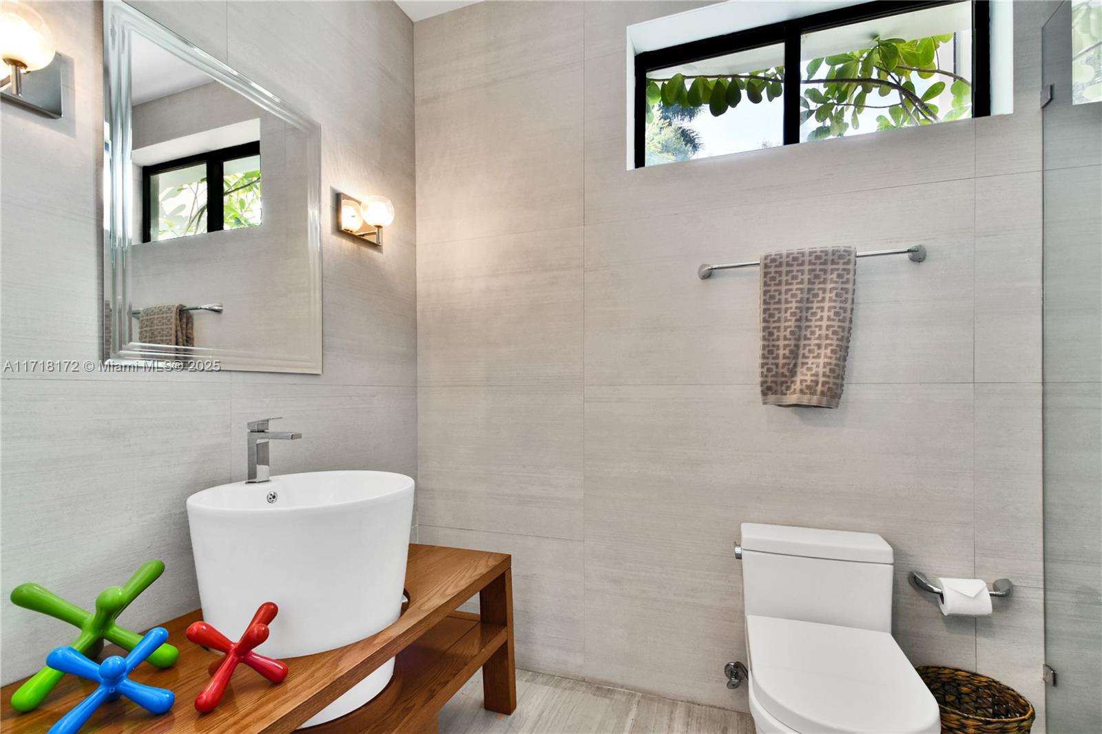 BISCAYNE PARK TERR - Residential