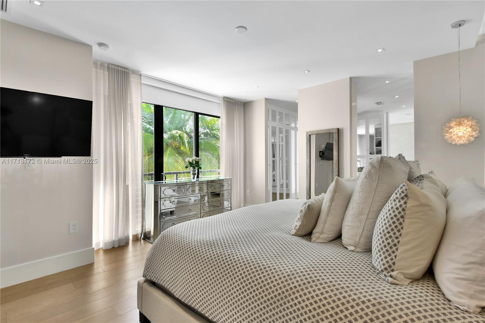 BISCAYNE PARK TERR - Residential