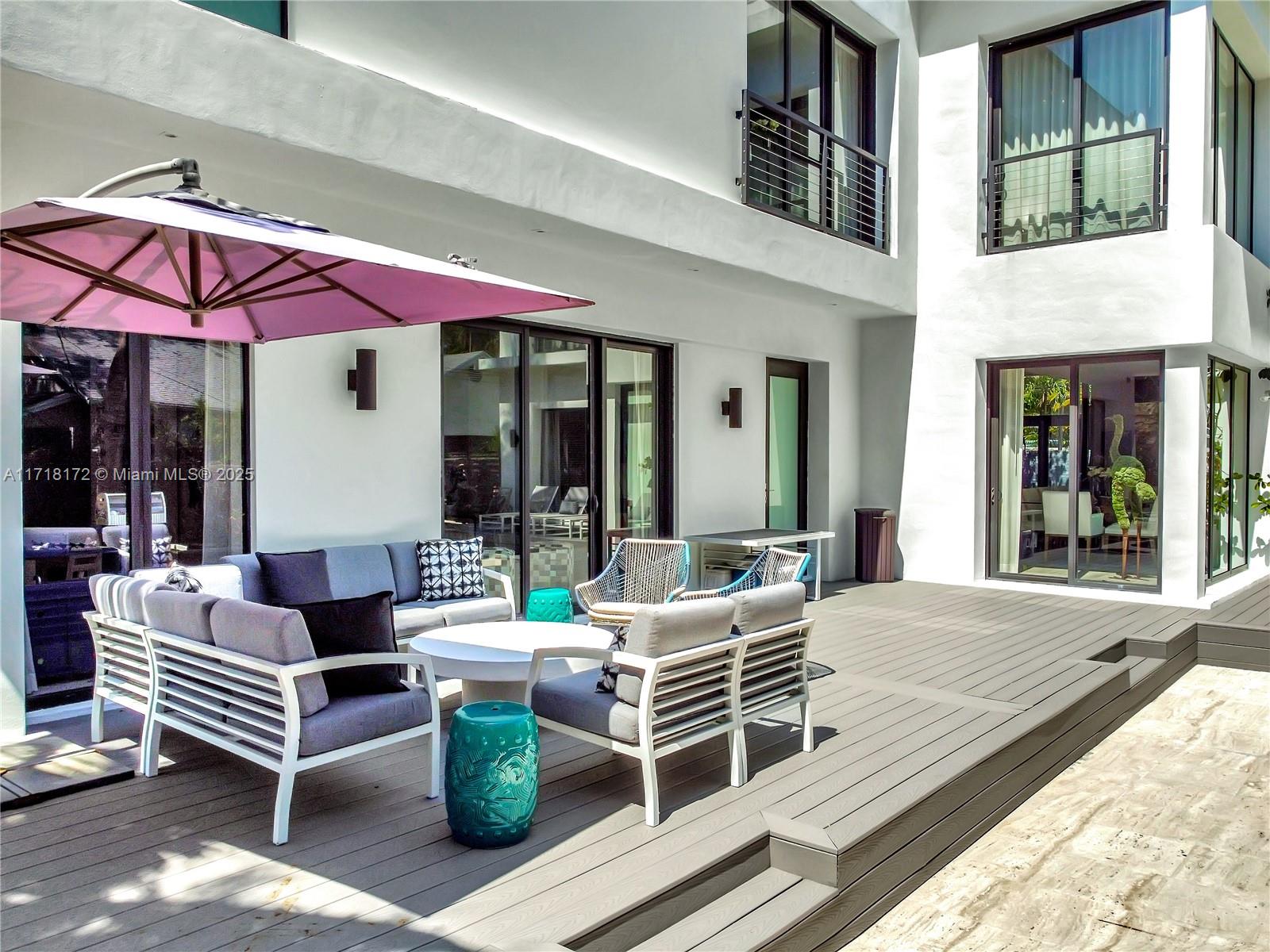 BISCAYNE PARK TERR - Residential