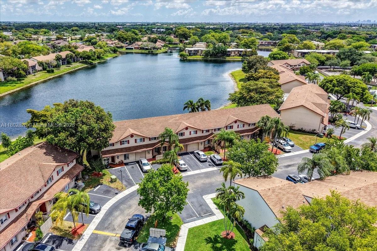 WELLEBY UNIT THIRTEEN - Residential