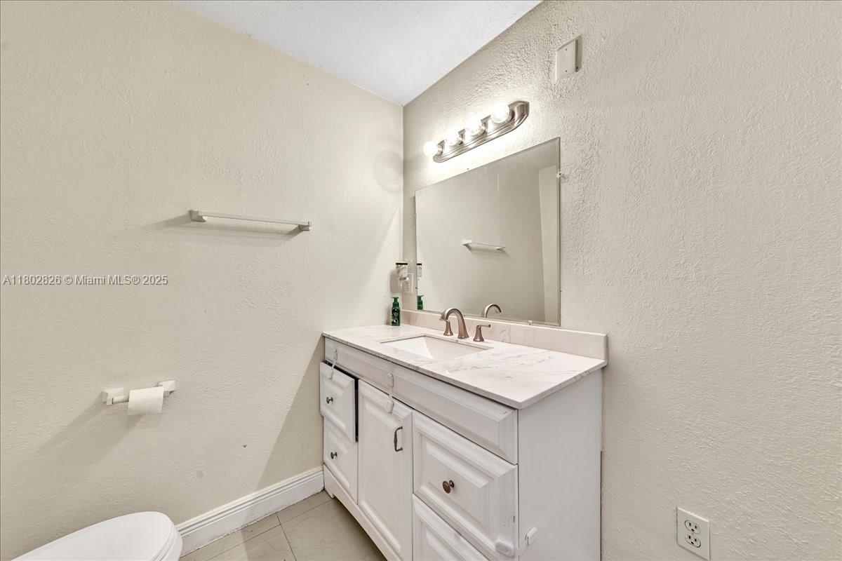 WELLEBY UNIT THIRTEEN - Residential