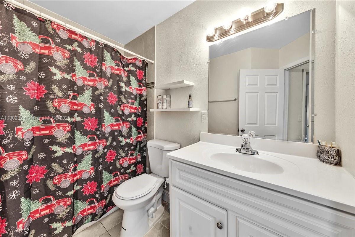 WELLEBY UNIT THIRTEEN - Residential