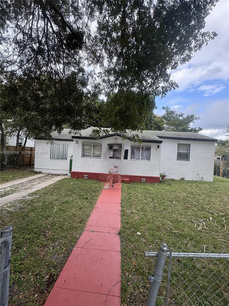 1121 NW 56th St