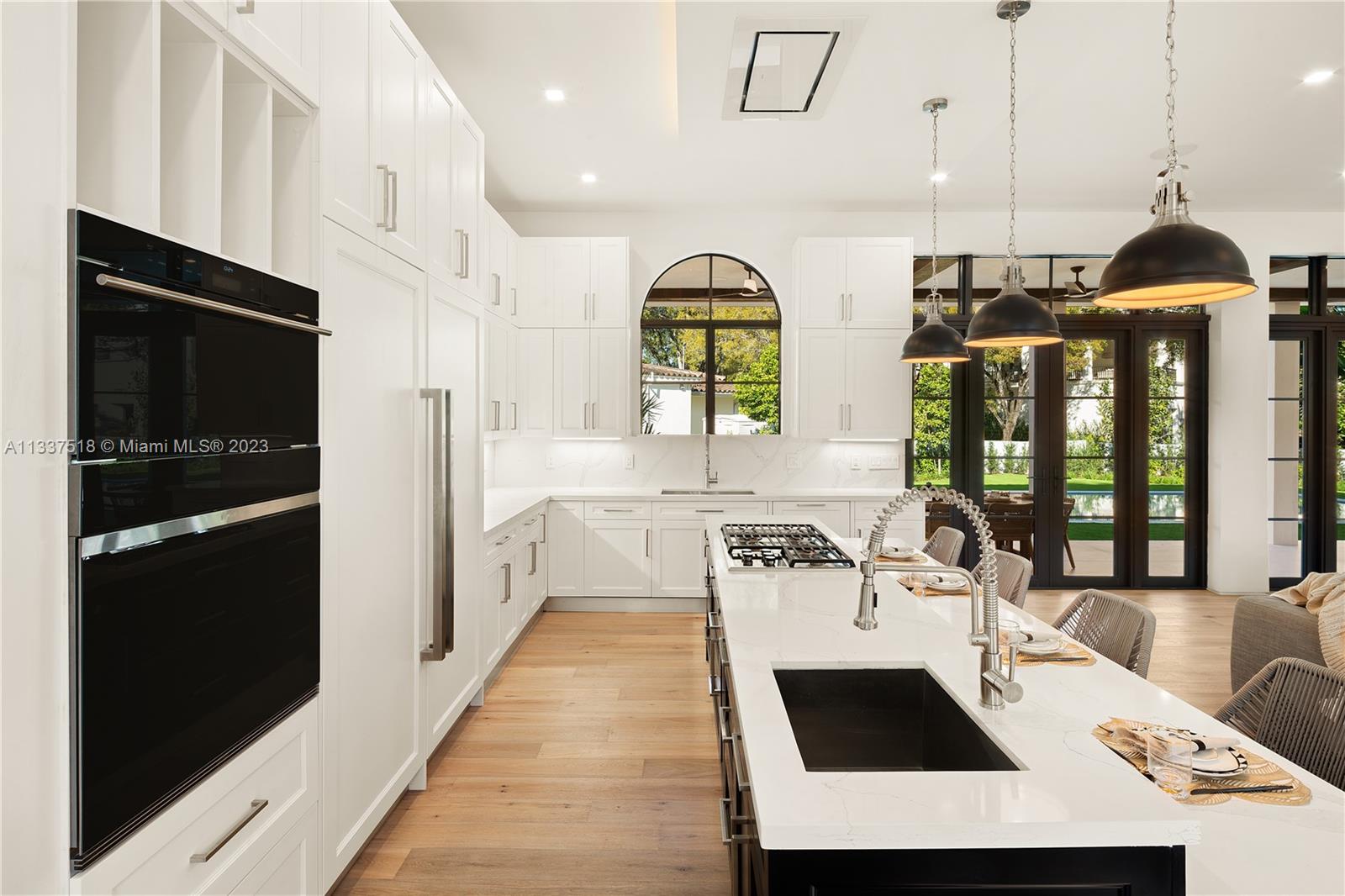 CORAL GABLES BILTMORE SEC - Residential