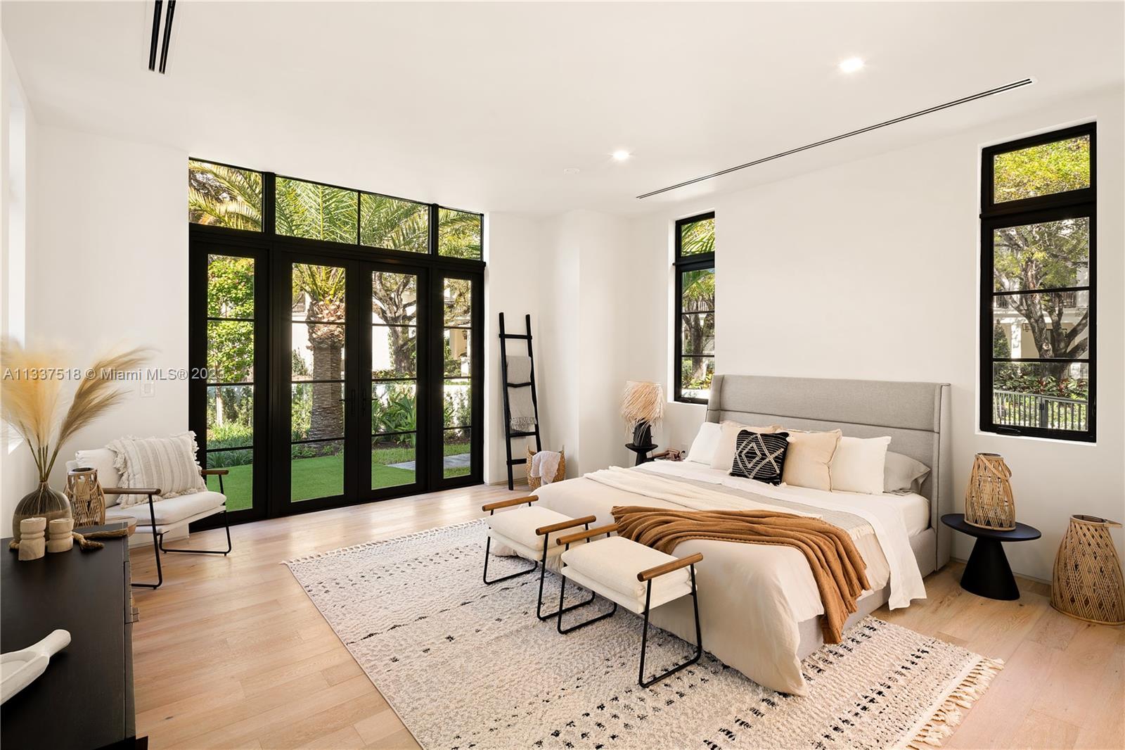 CORAL GABLES BILTMORE SEC - Residential