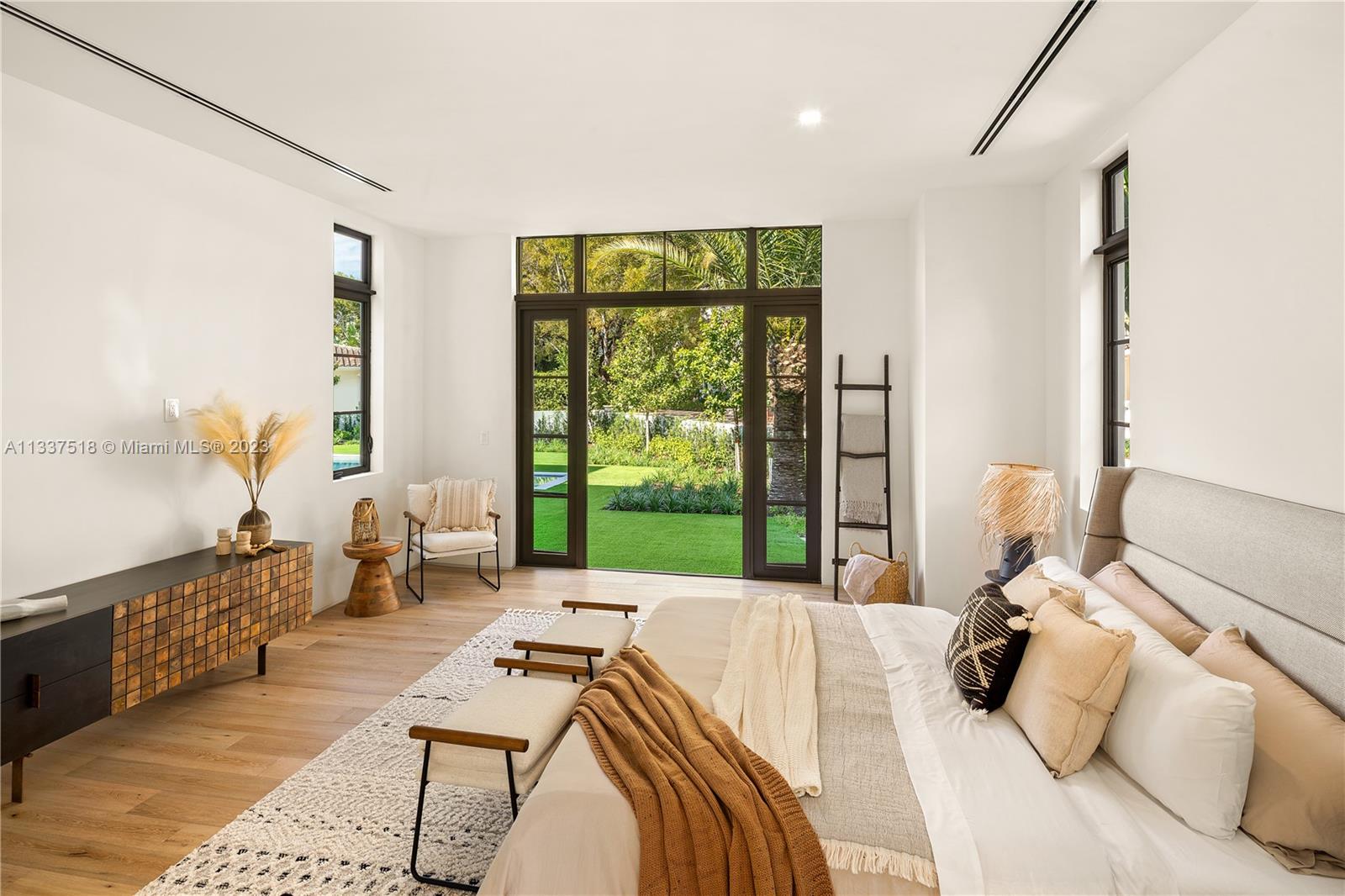 CORAL GABLES BILTMORE SEC - Residential