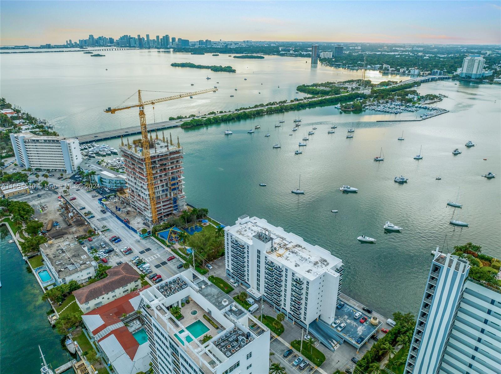 Islander Club - Residential Lease