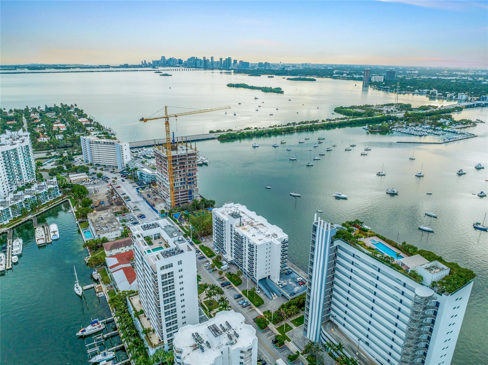 Islander Club - Residential Lease