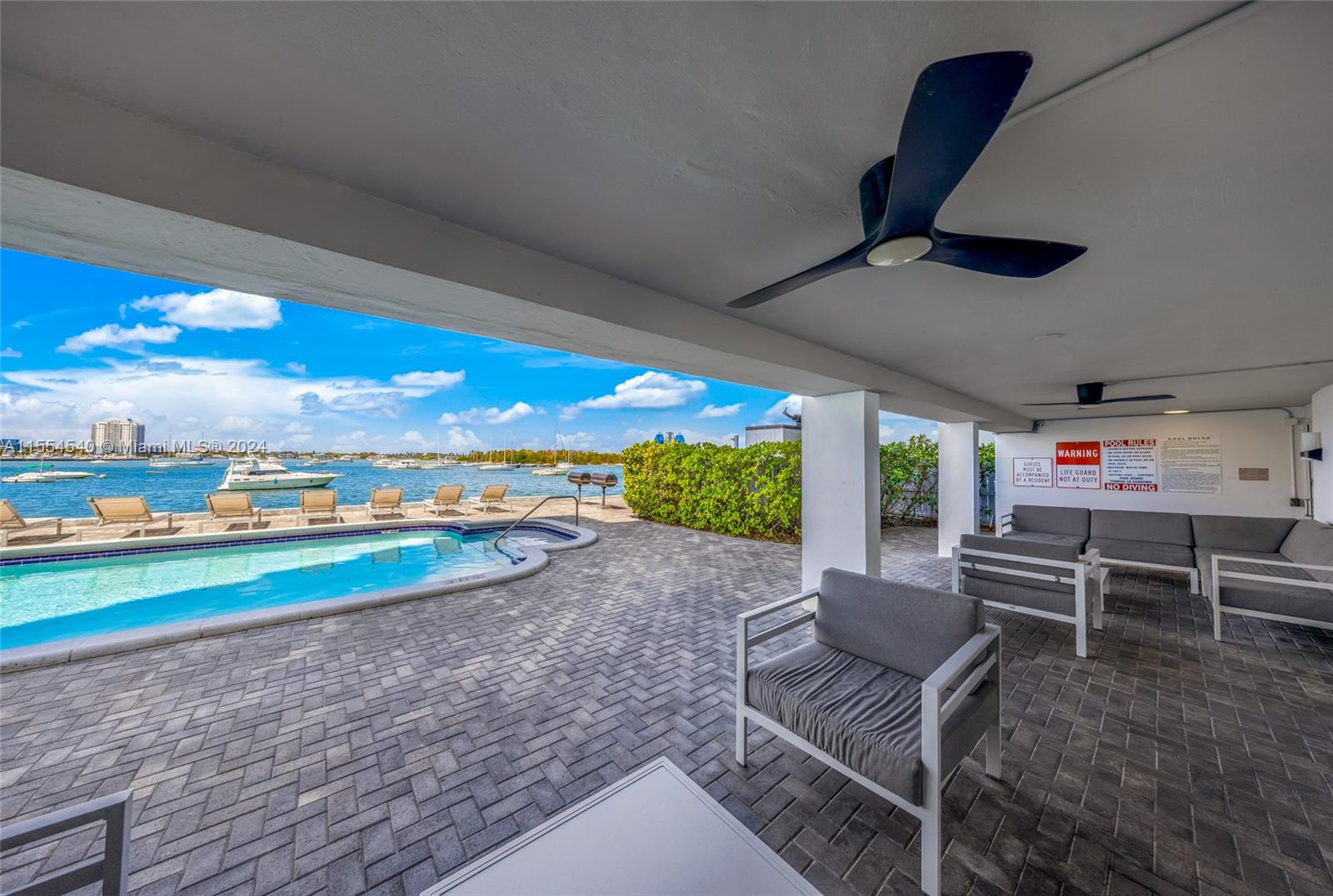 Islander Club - Residential Lease