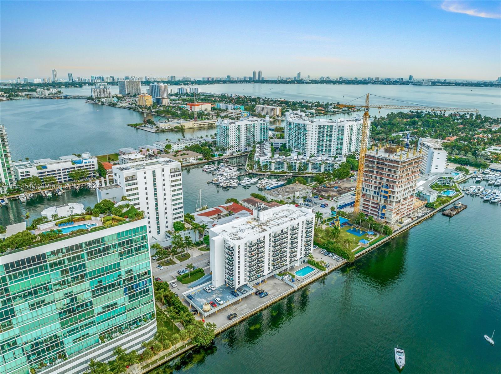 Islander Club - Residential Lease