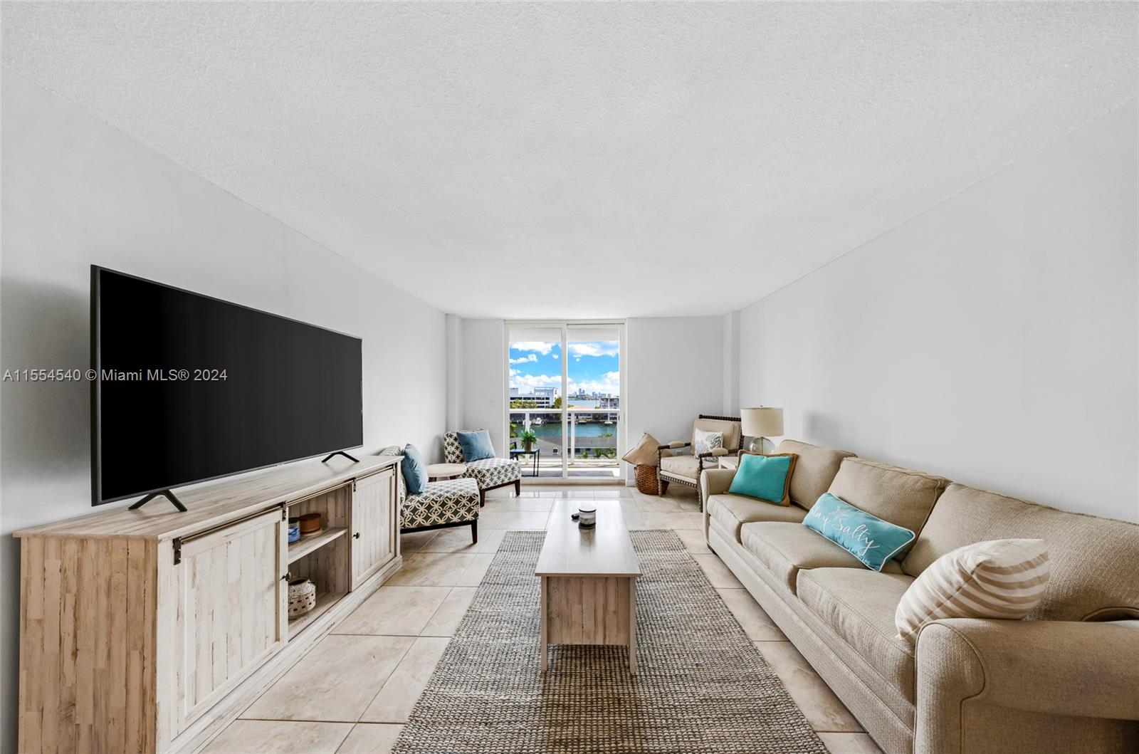 Islander Club - Residential Lease