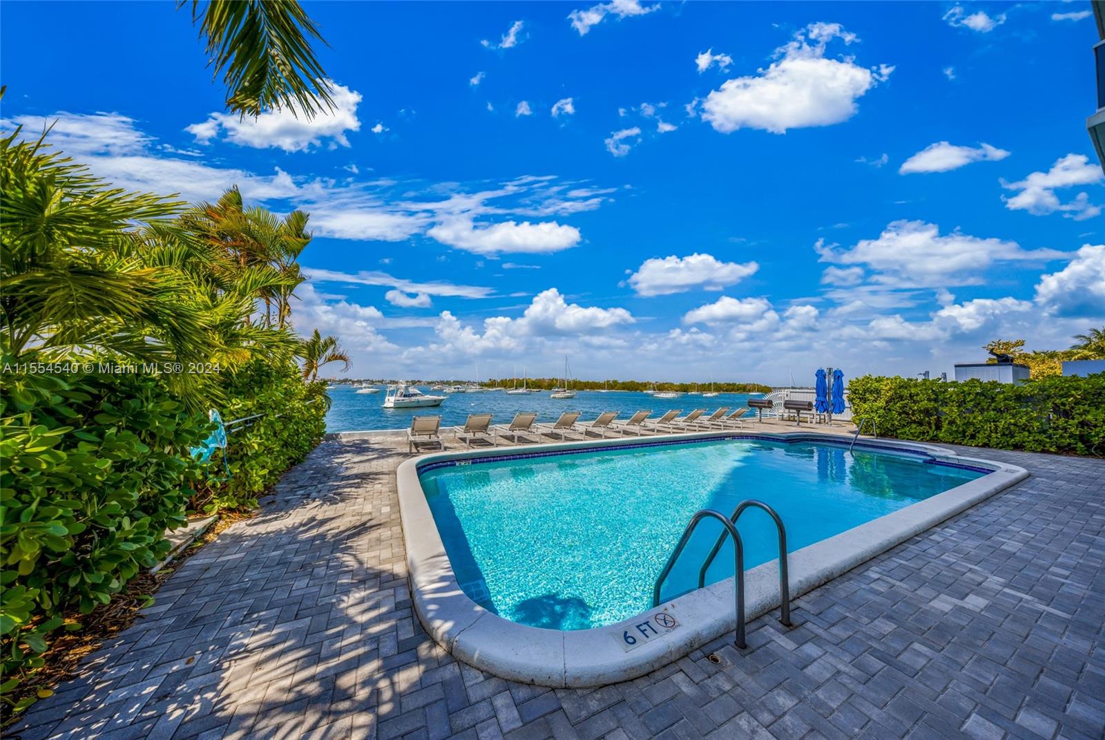 Islander Club - Residential Lease