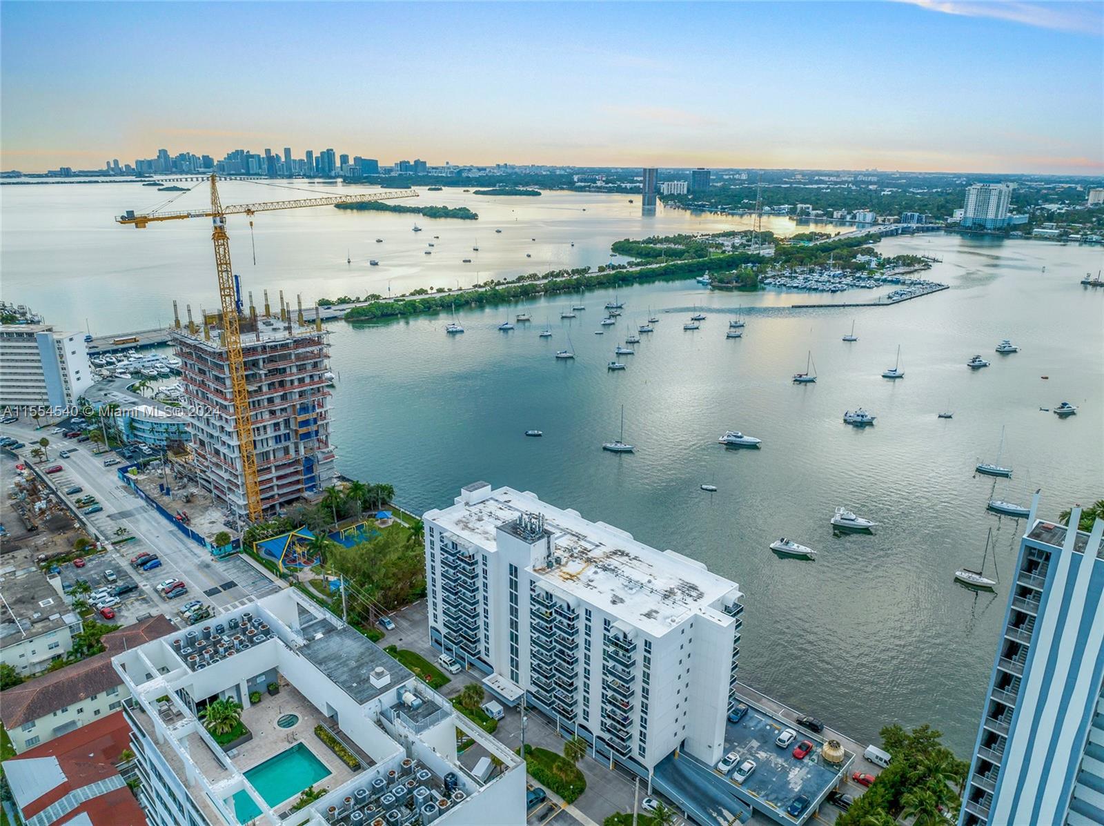 Islander Club - Residential Lease