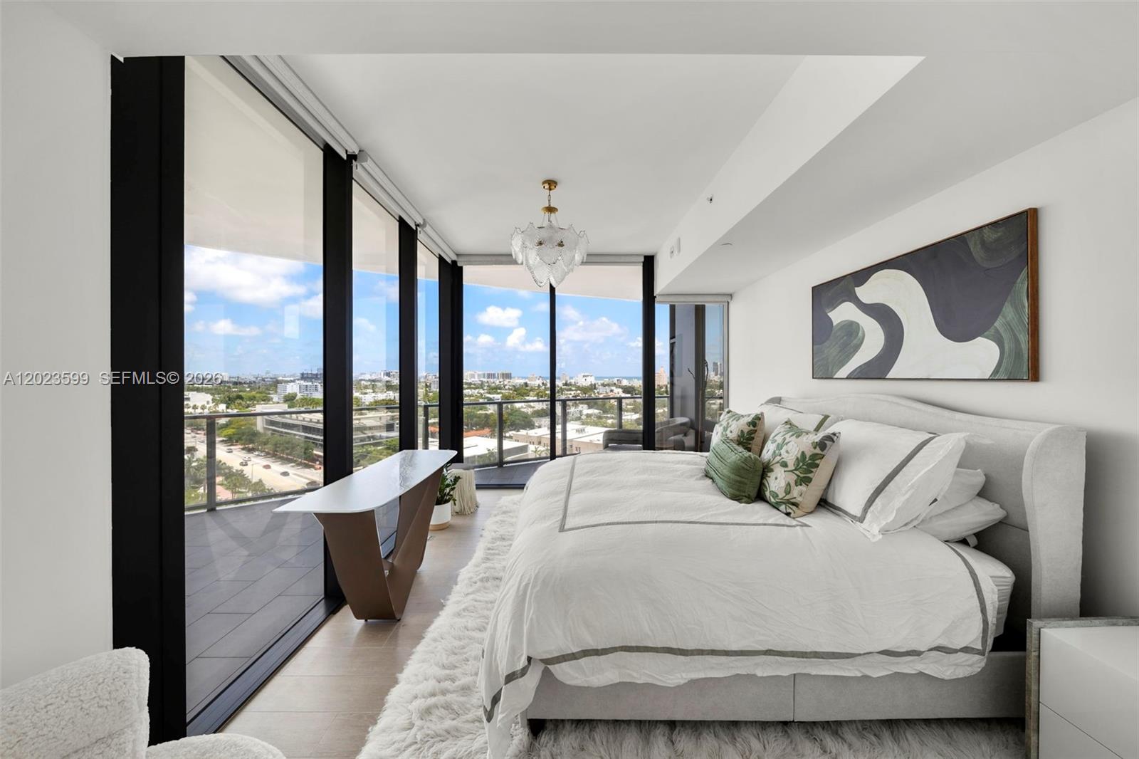 FIVE PARK - Residential