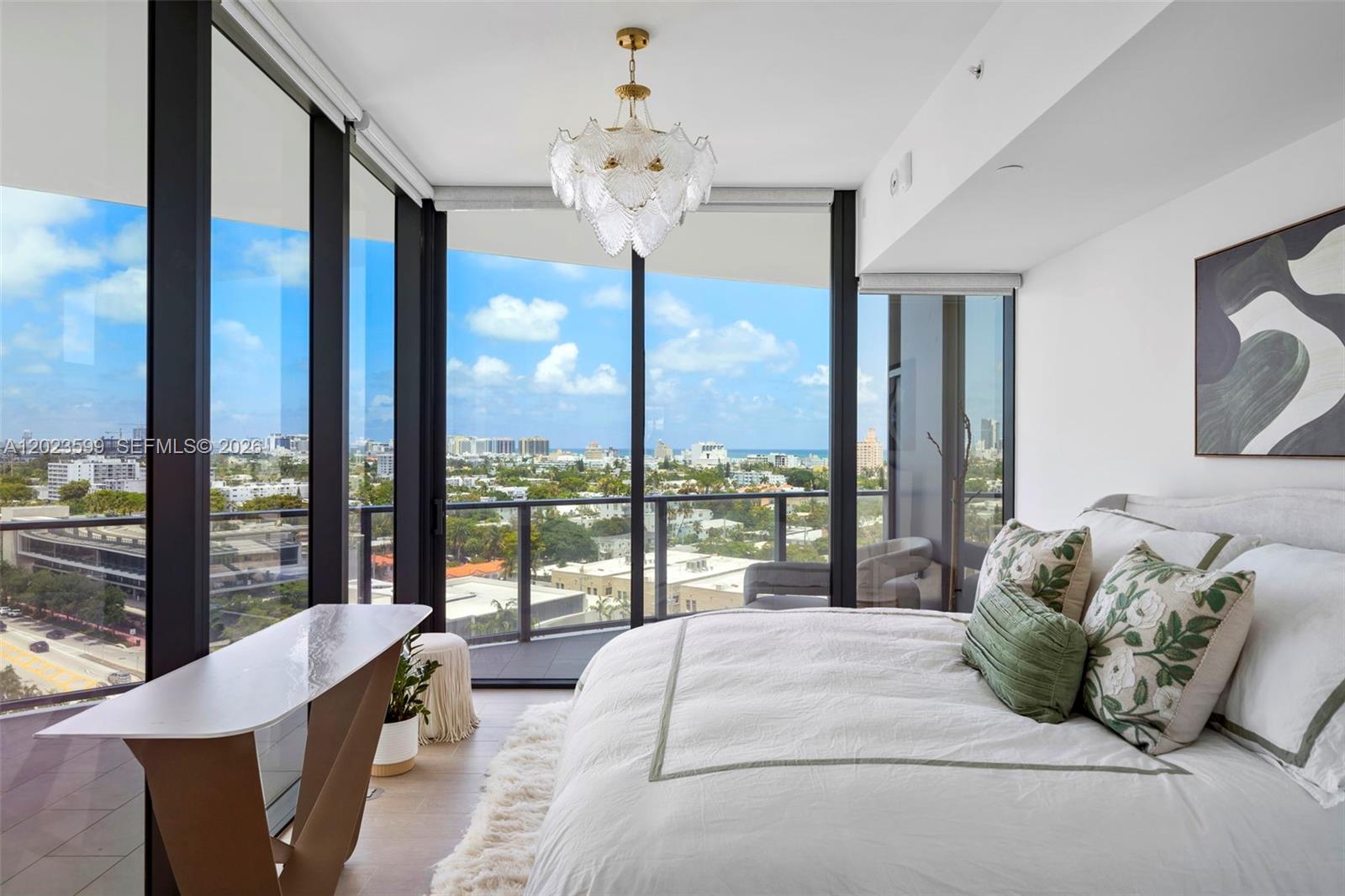 FIVE PARK - Residential
