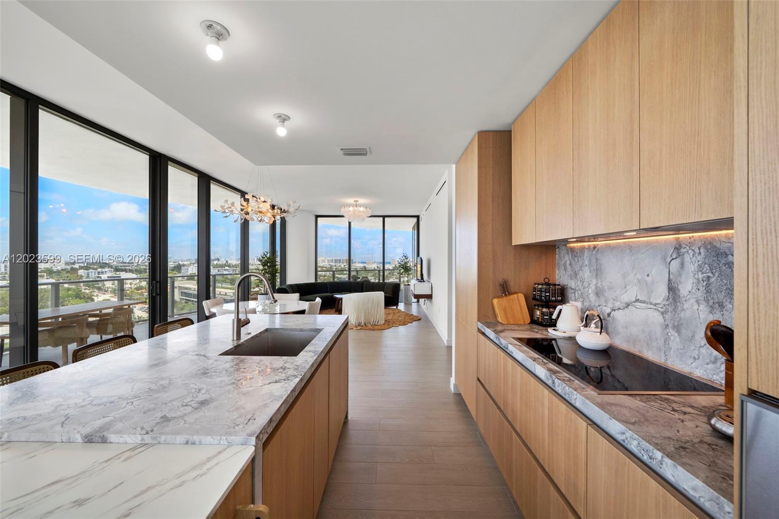 FIVE PARK - Residential