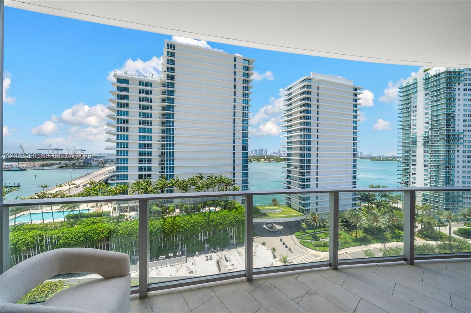 FIVE PARK - Residential