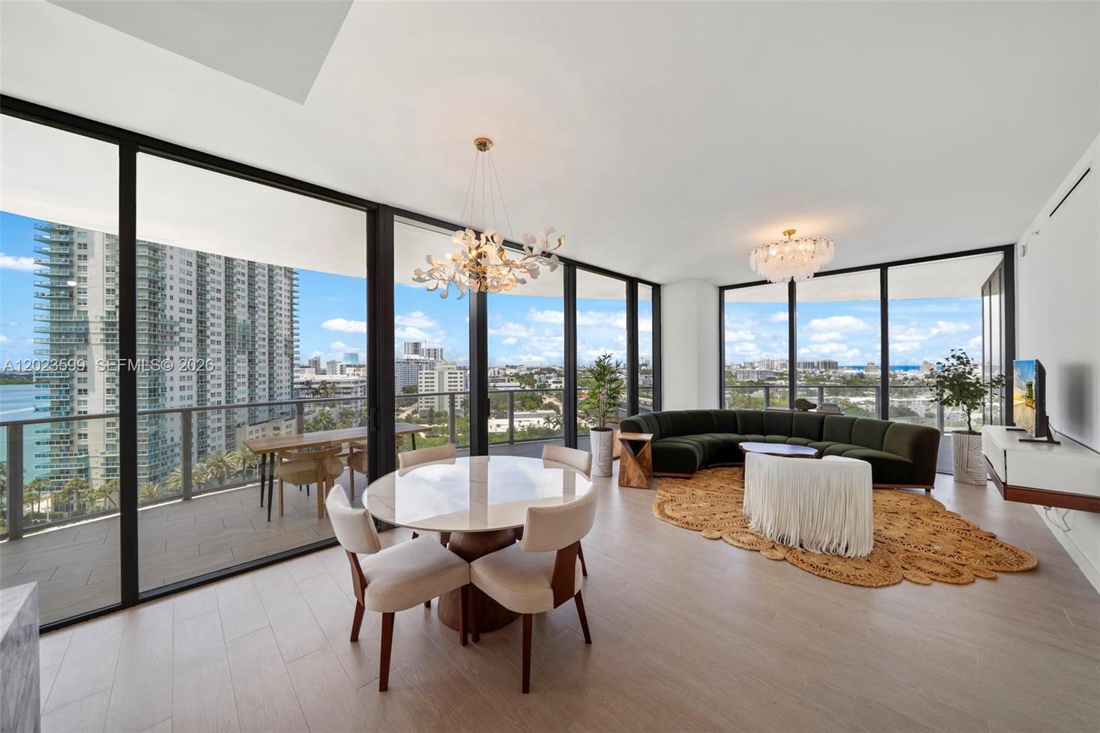 FIVE PARK - Residential