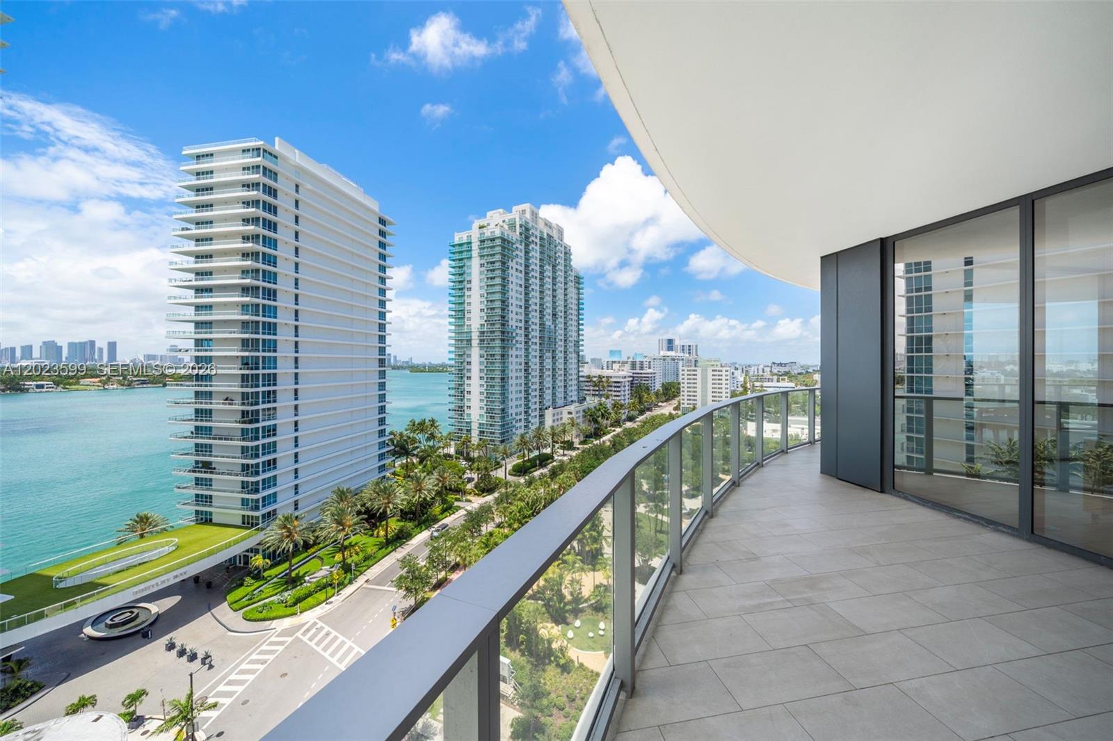 FIVE PARK - Residential