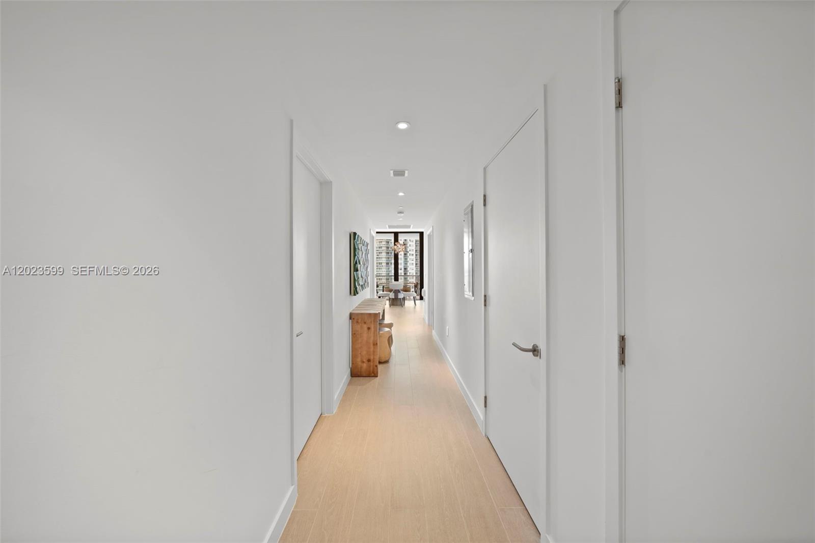 FIVE PARK - Residential