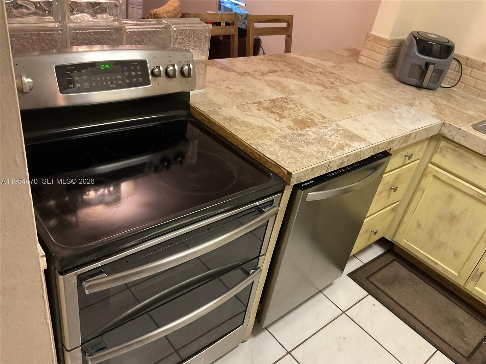 GALLOWAY GARDENS CONDO - Residential