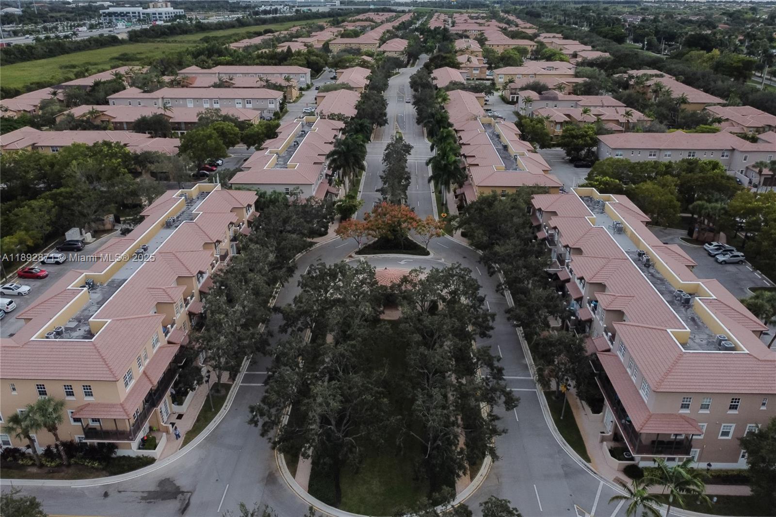 COBBLESTONE CONDO - Residential