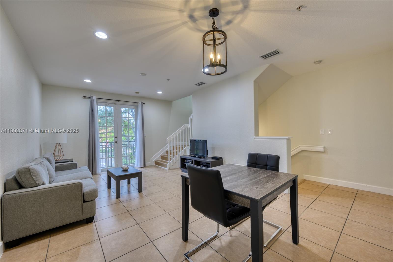 COBBLESTONE CONDO - Residential