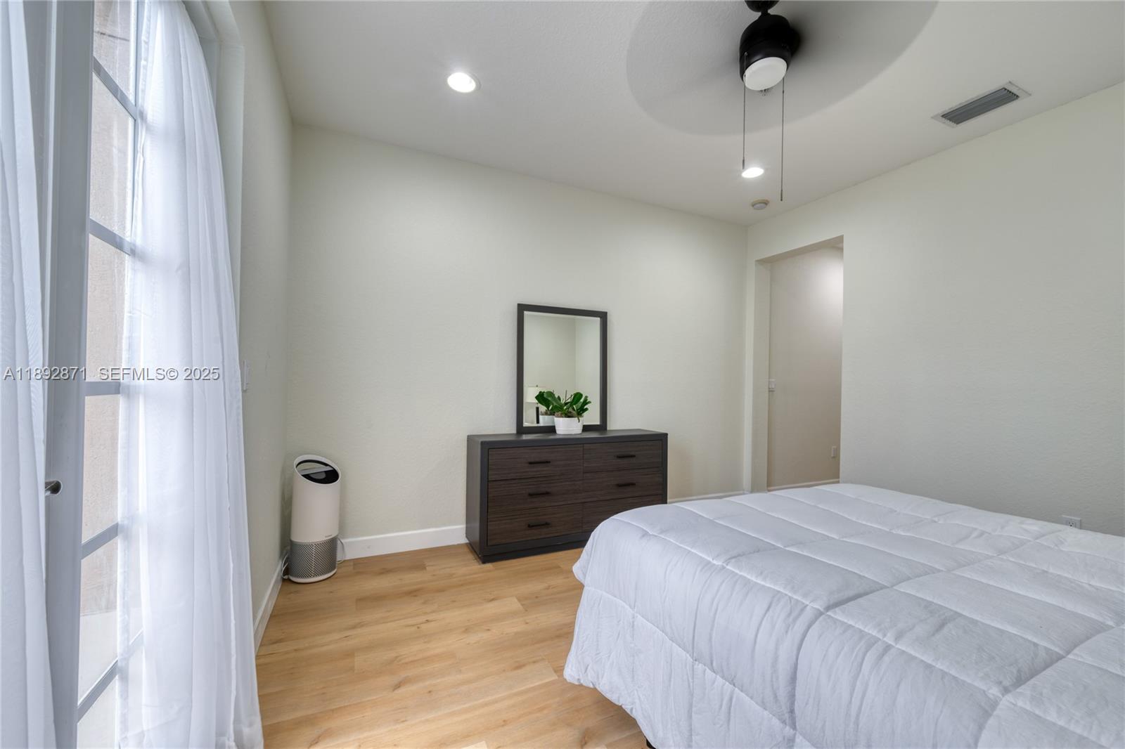 COBBLESTONE CONDO - Residential