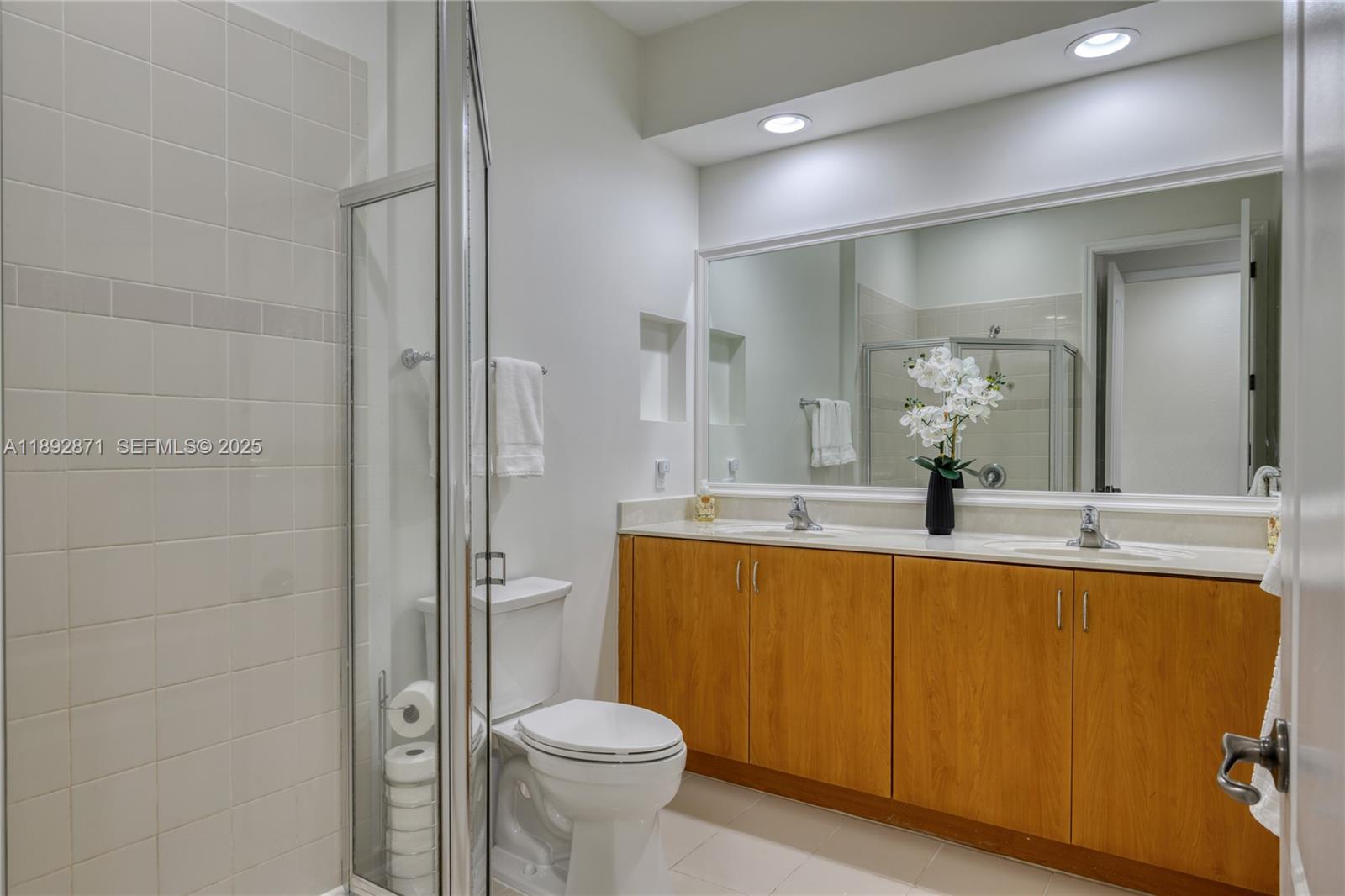 COBBLESTONE CONDO - Residential