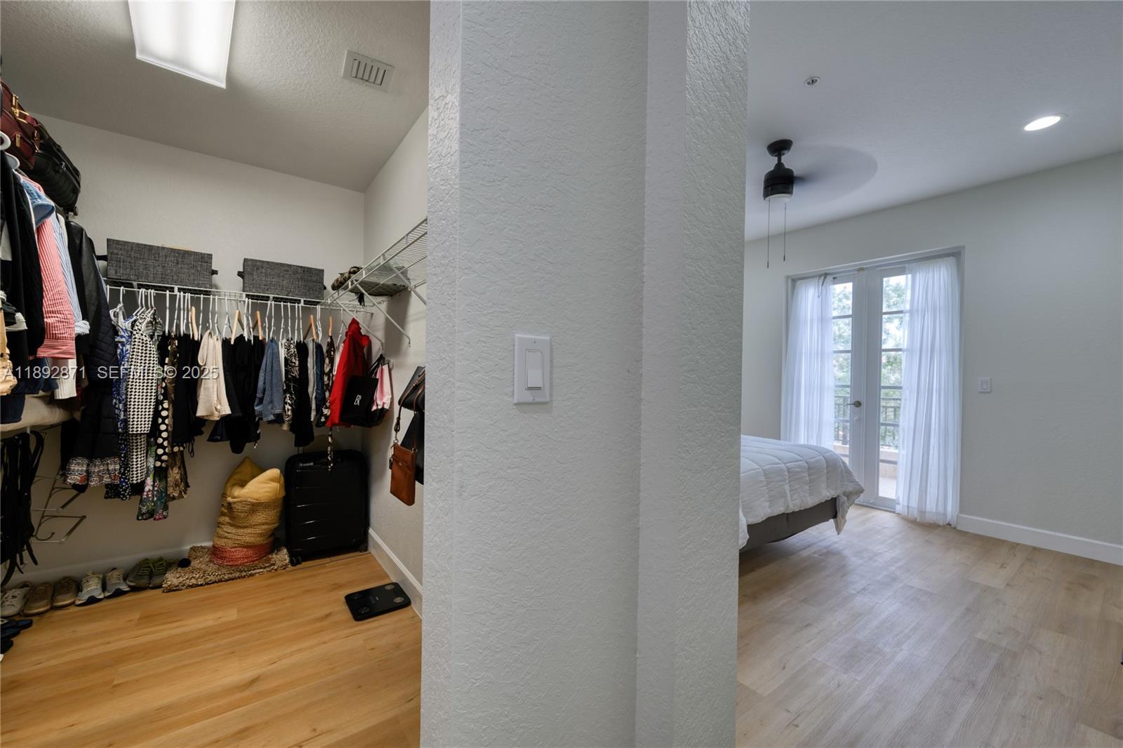 COBBLESTONE CONDO - Residential