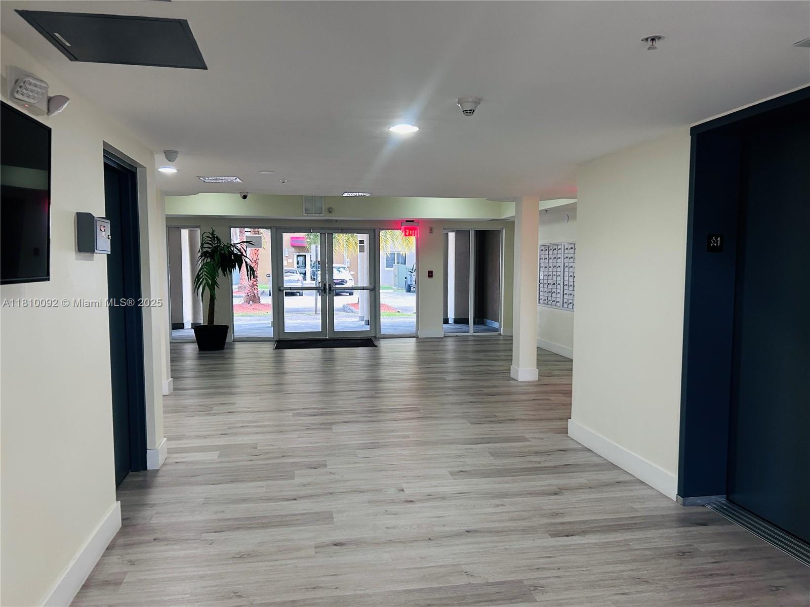 PARADISE POINTE CONDO - Residential