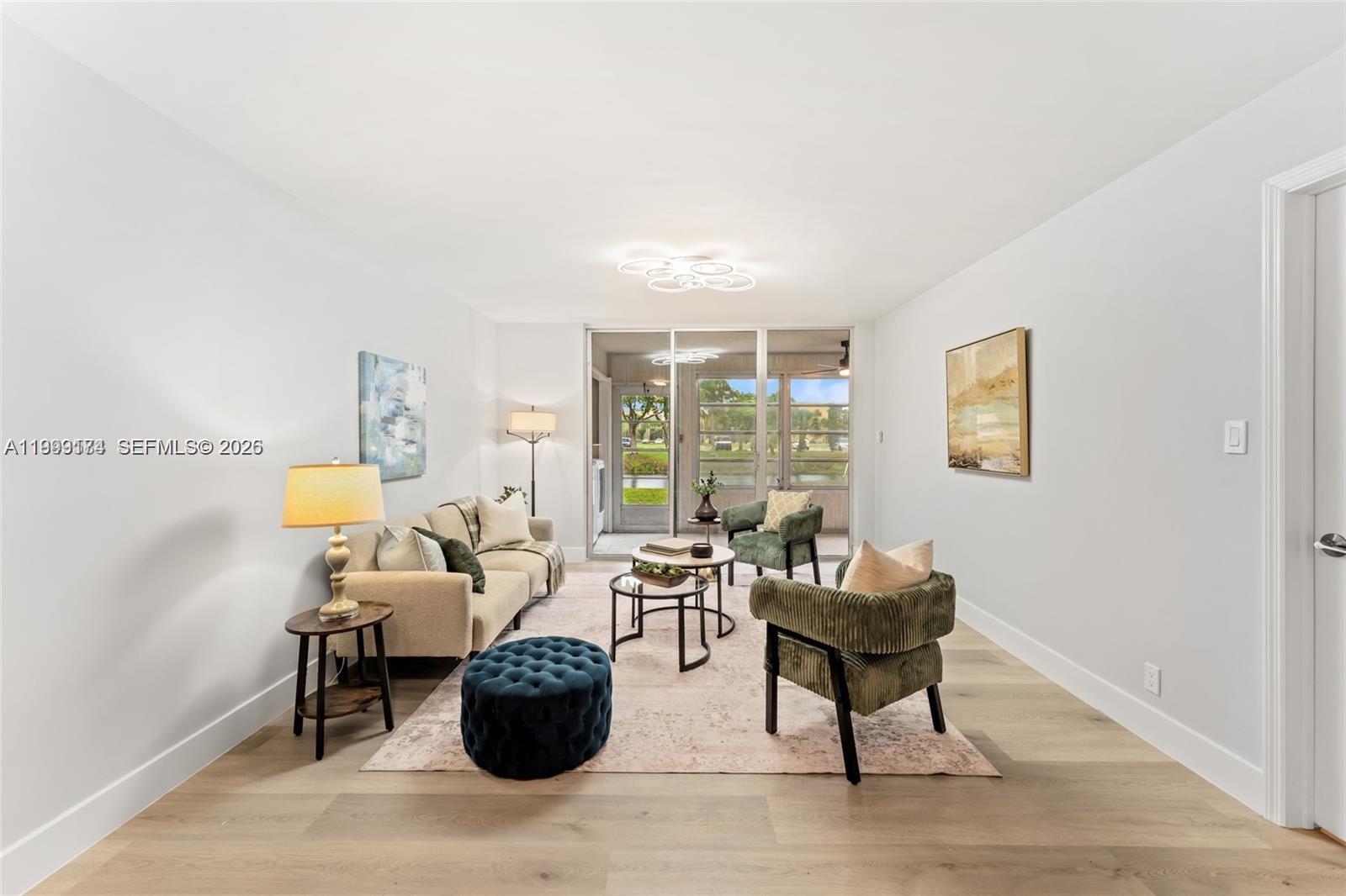 CYPRESS CHASE NORTH NO 3 - Residential