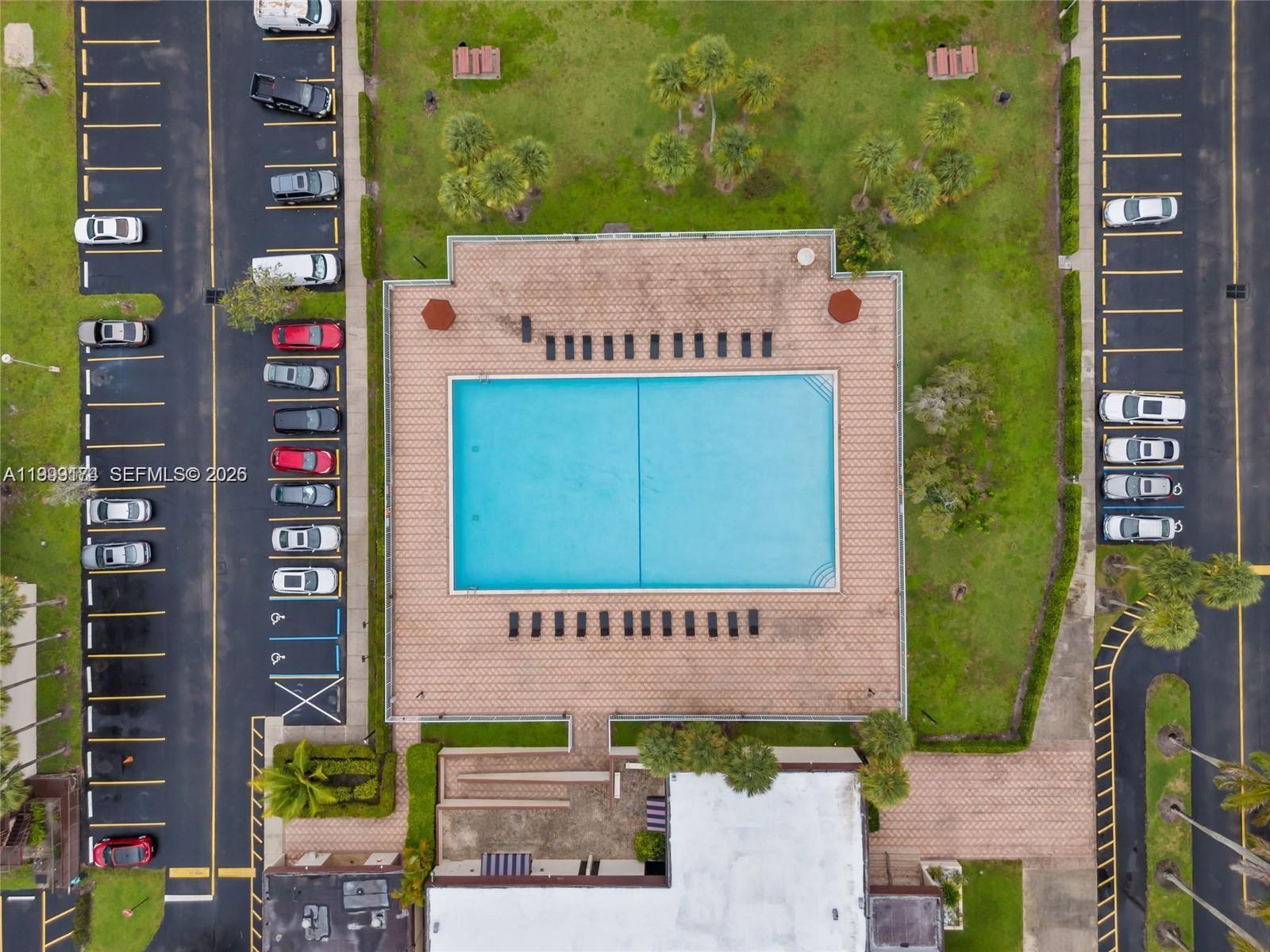 CYPRESS CHASE NORTH NO 3 - Residential