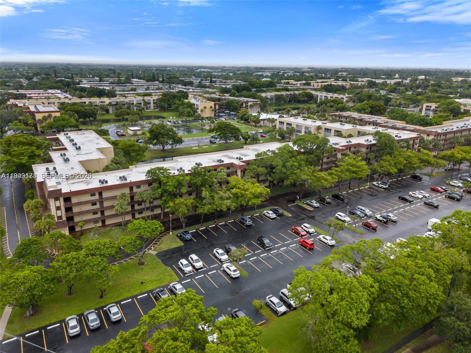 CYPRESS CHASE NORTH NO 3 - Residential