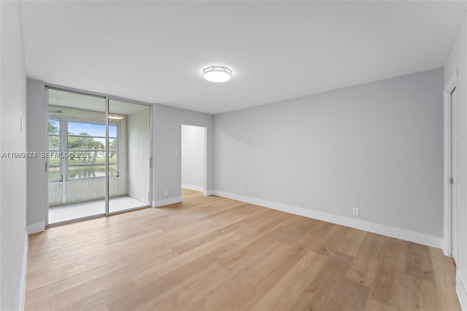 CYPRESS CHASE NORTH NO 3 - Residential