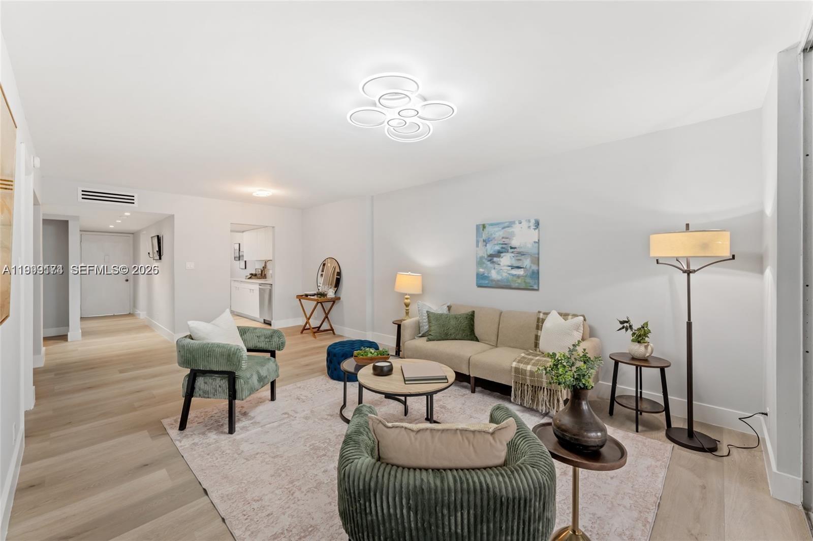 CYPRESS CHASE NORTH NO 3 - Residential