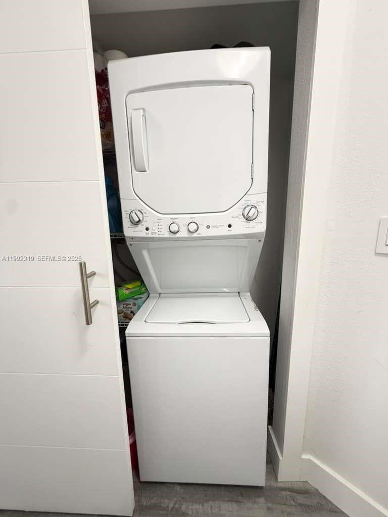 CASA DEL SOL CONDO - Residential Lease