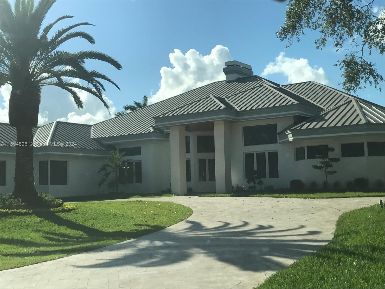 Property for Sale at Address Not Disclosed, Weston, Broward County, Florida - Bedrooms: 5 
Bathrooms: 6  - $5,900,000