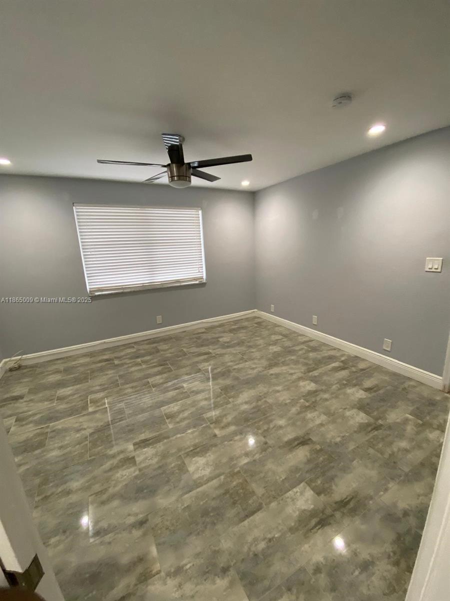 EVERETT ARMS NO 6 CONDO - Residential