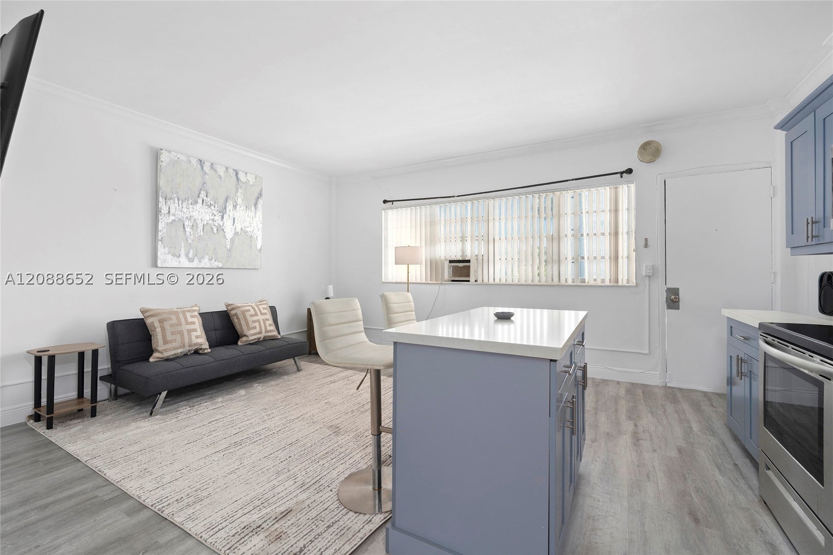 26 Diplomat Pkwy 2390