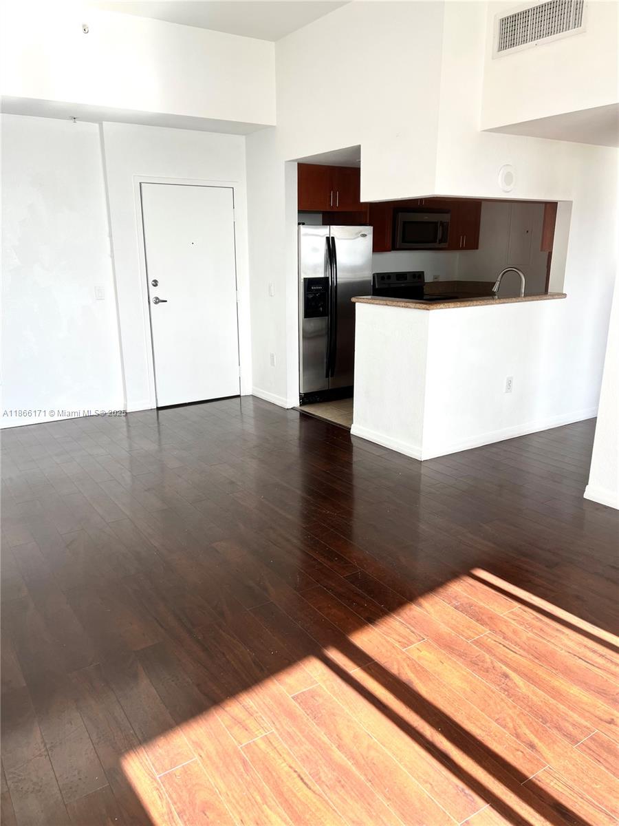 36 NW 6th Ave TS-1