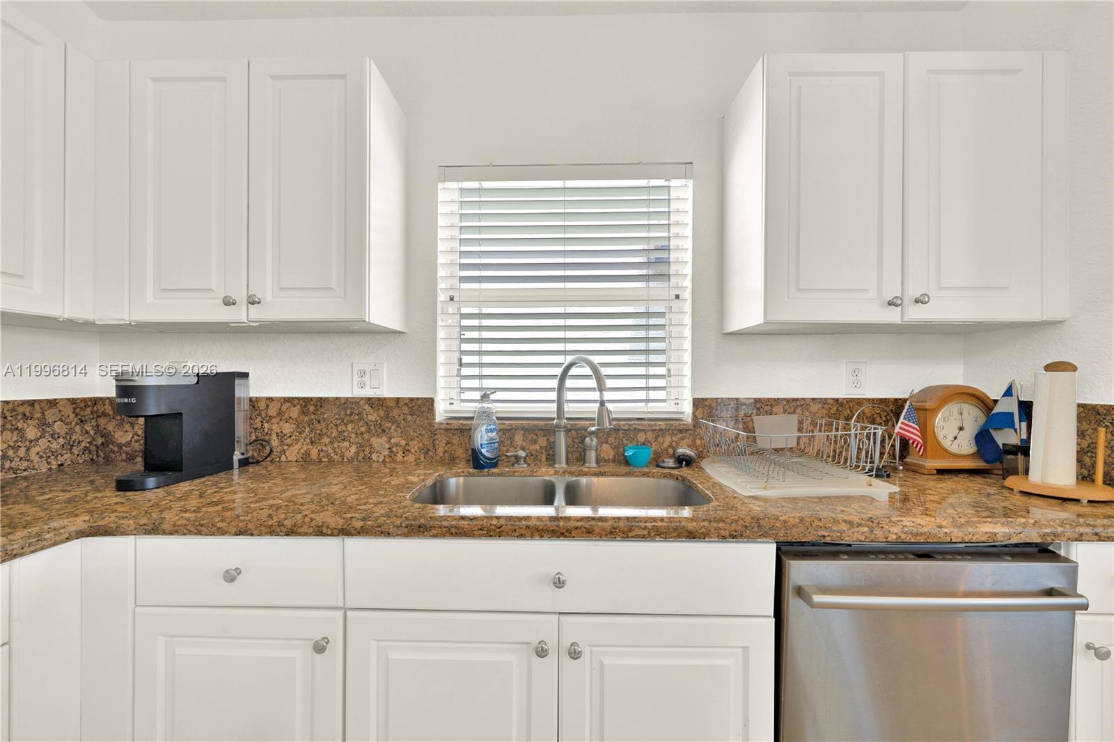 FOUR LAKES SEC 7 - Residential Lease