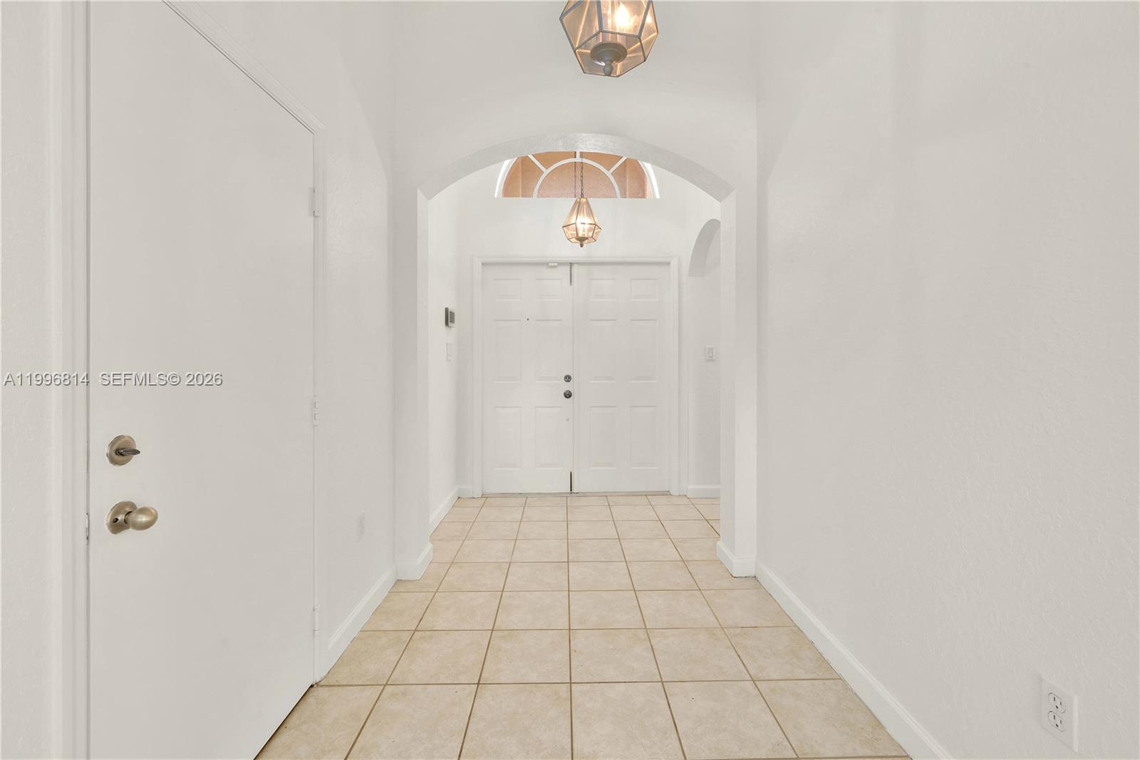 FOUR LAKES SEC 7 - Residential Lease