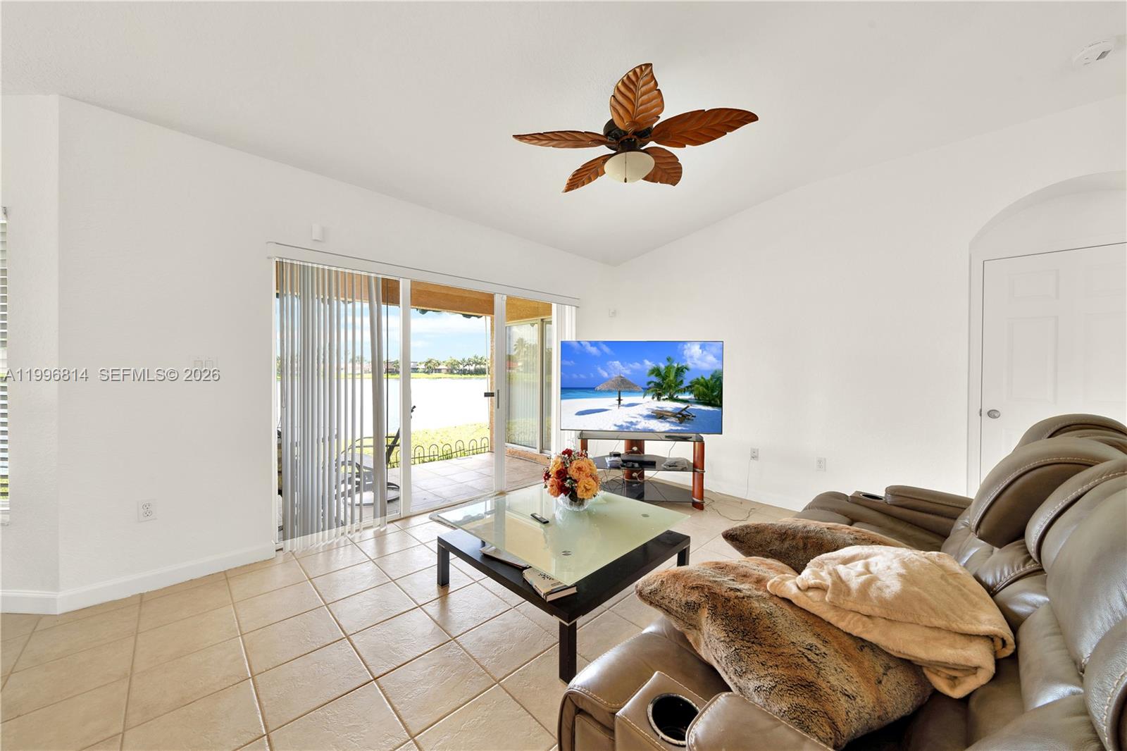 FOUR LAKES SEC 7 - Residential Lease