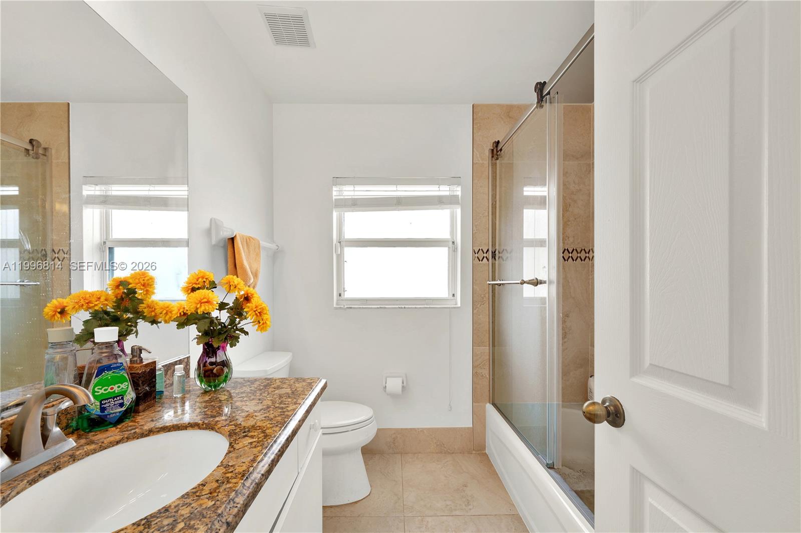 FOUR LAKES SEC 7 - Residential Lease