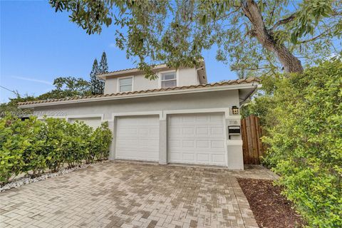 Photo of 1118 NE 1st Ave, Fort Lauderdale, FL 33304 (MLS # A12009335)